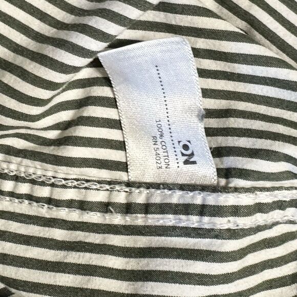 Old Navy Mens Green White Stripe Extra Large Casual Button Up Dress Shirt - Picture 9 of 9